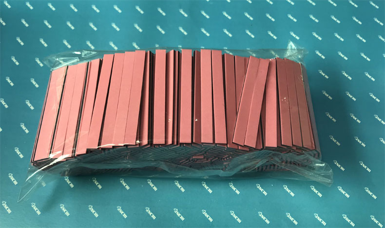 Silicone Rubber Zebra Inter-Connectors双面发泡YP